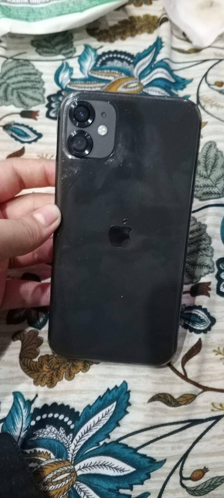 Apple iPhone 11 0