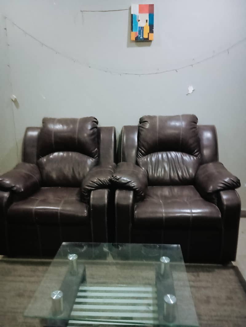 regzine comfortable sofa. 1