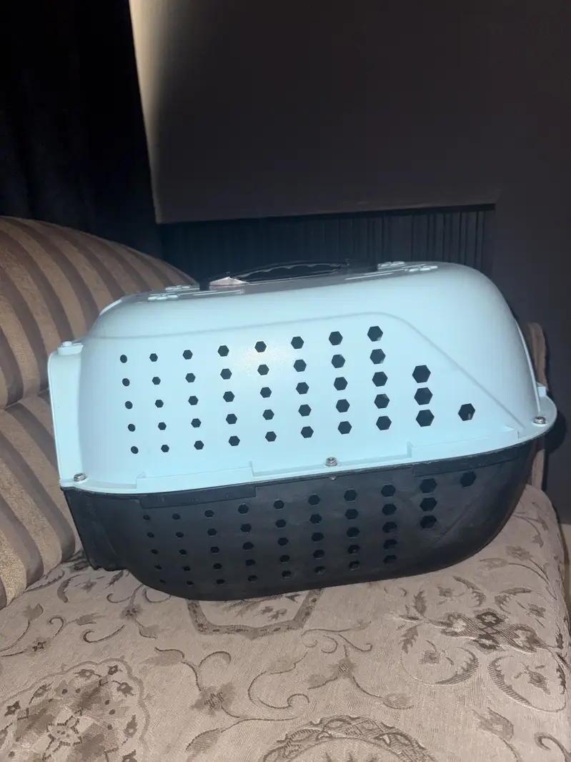 Blue cat carrier cage — photo 3