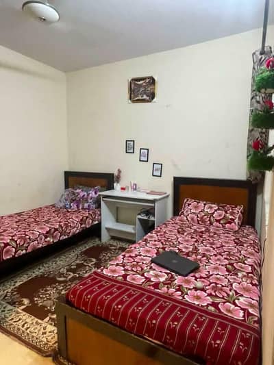 FULL ROOM FOR RENT
