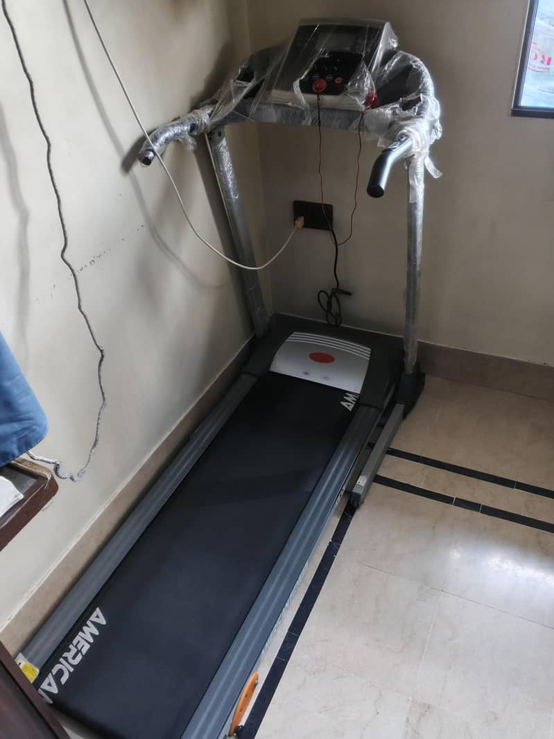 Treadmill slight used 0