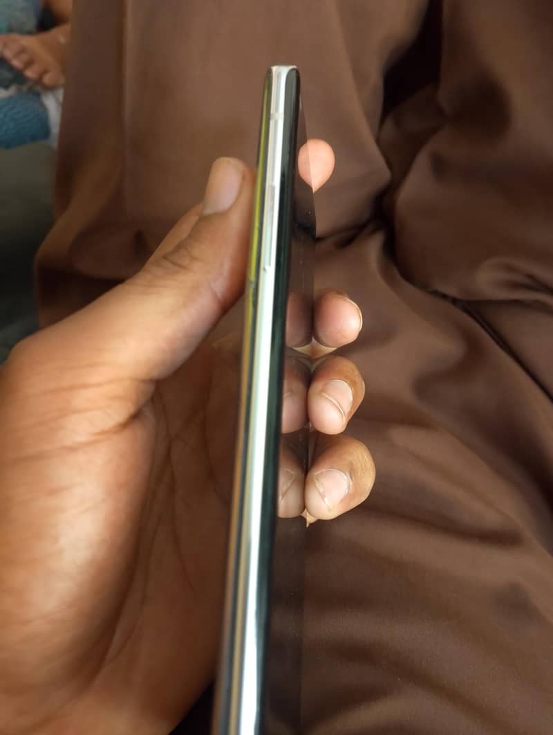 OnePlus 8 2
