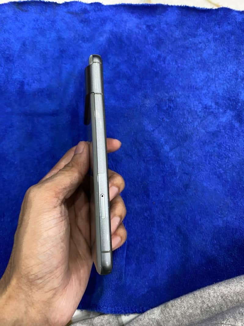 Google Pixel 8 1