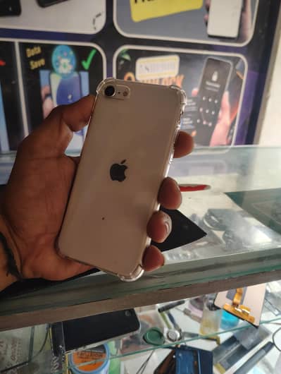 Apple iPhone SE 2nd Generation 64gb Non PTA Mint Condition