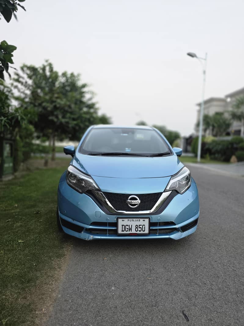 Nissan Note E Power 2016 0