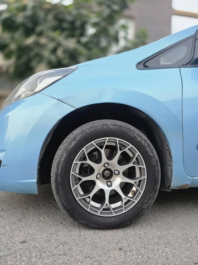 Nissan Note E Power 2016 3