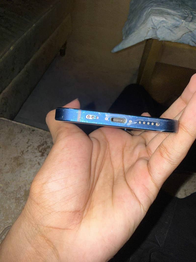 iphone 12 3