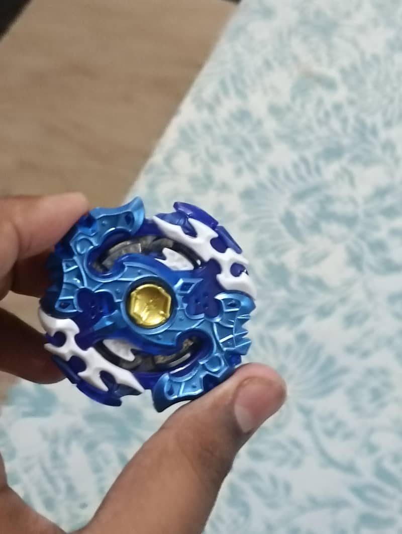 Beyblade 6