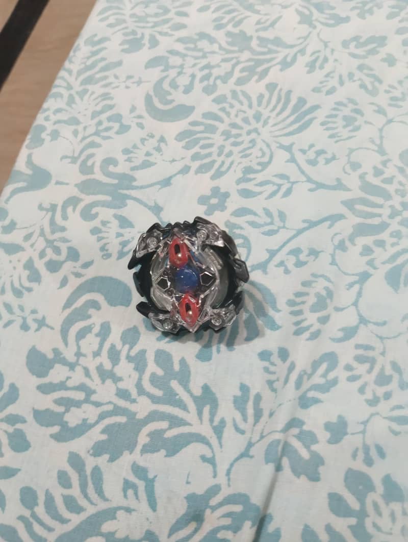 Beyblade 13