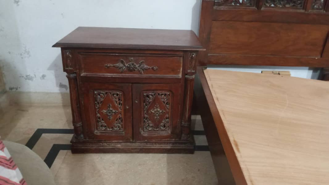 King Size Chinyoti Bed 5