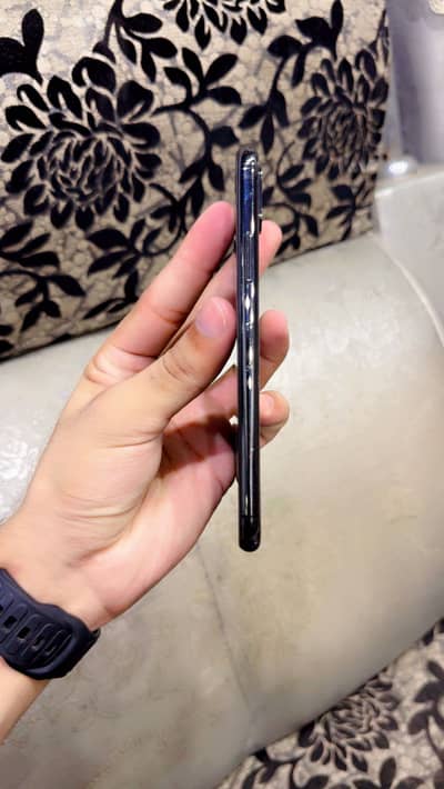 Apple iPhone X