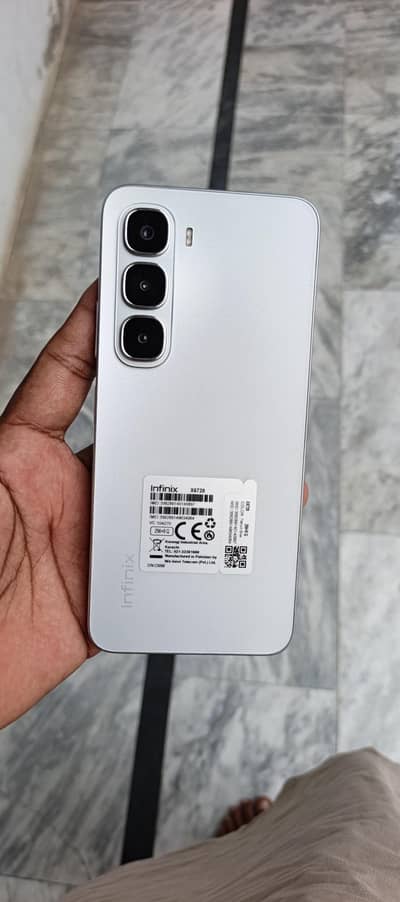 Infinix Hot 60i