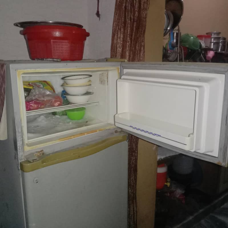 Dawlance fridge 2