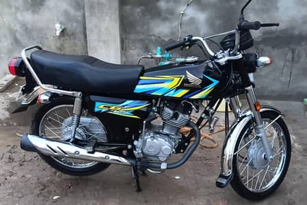Honda CG 126 2026