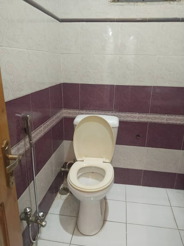 E11 Upper Portion Cheap 3bed 1