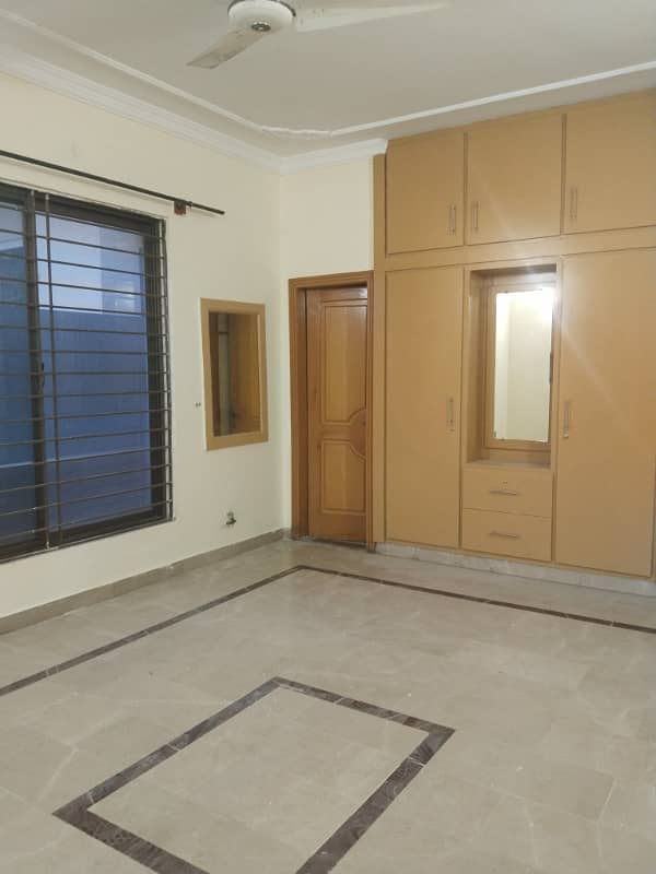 E11 Upper Portion Cheap 3bed 10