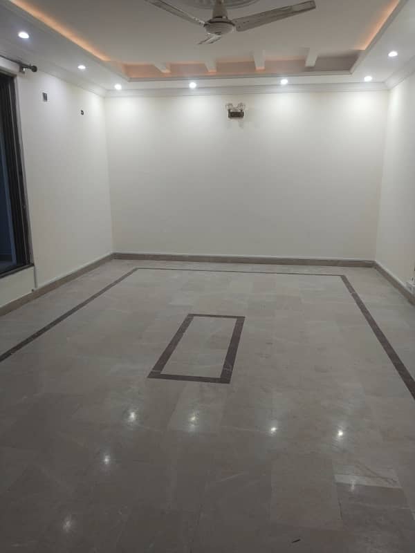 E11 Upper Portion Cheap 3bed 22