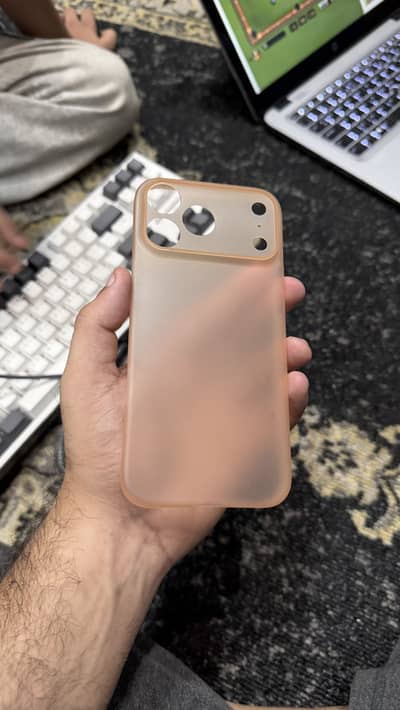 Iphone 17 pro max Skin