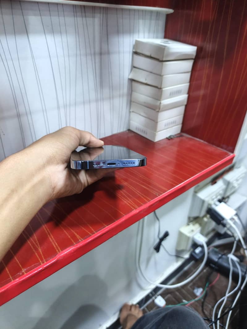 Apple iPhone 13 Pro 5