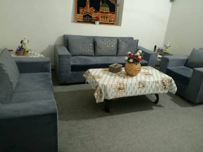 Beautiful 6-Seat Sofa Set – Excellent Condition | New
