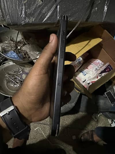I phone 15pro max black 256 battery 98 10/10