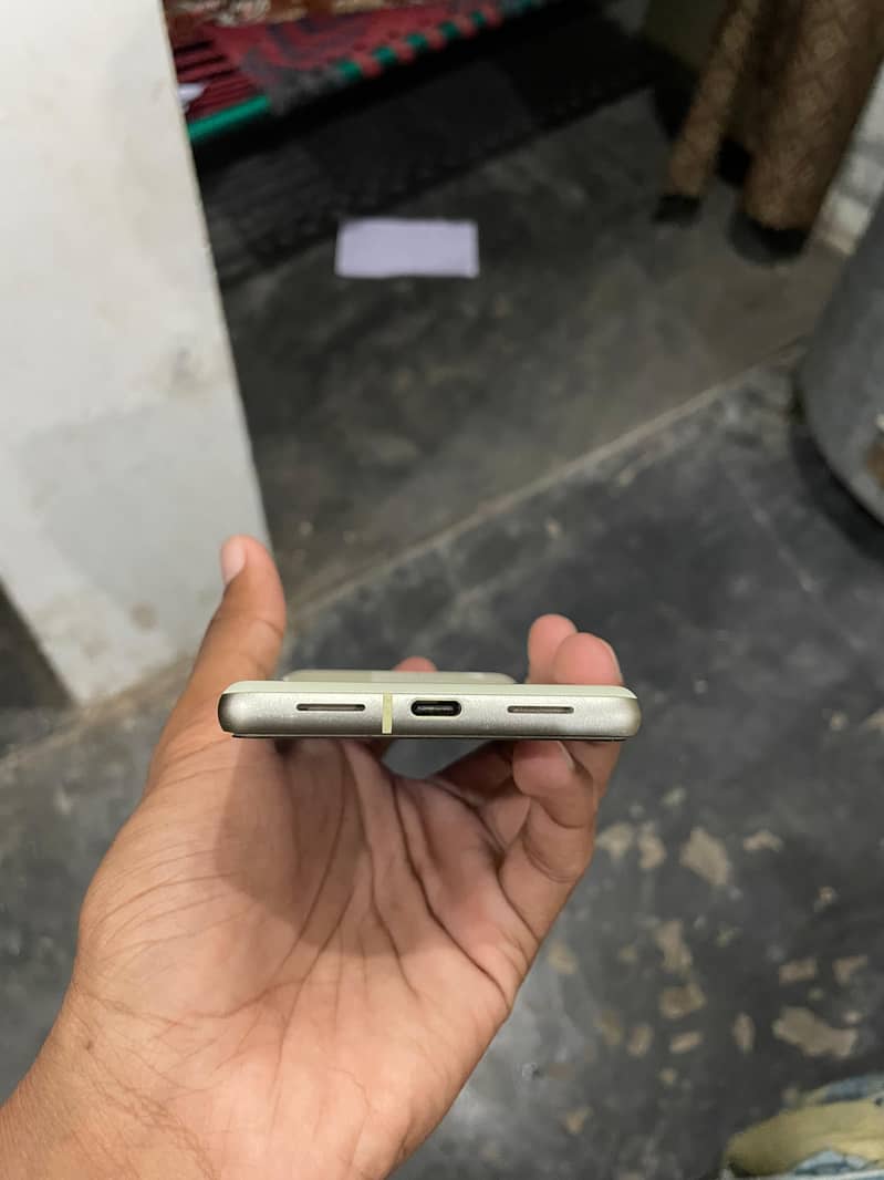 Google Pixel 7 2
