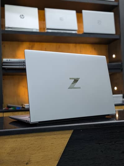 HP ZBook Studio 16 G9 Laptop - RTX 3070 Ti 8GB - Core i7 12th Gen
