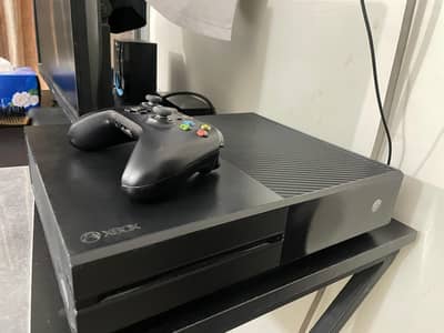 Xbox One Fat 500 GB + Game pass (valid till 13 October)
