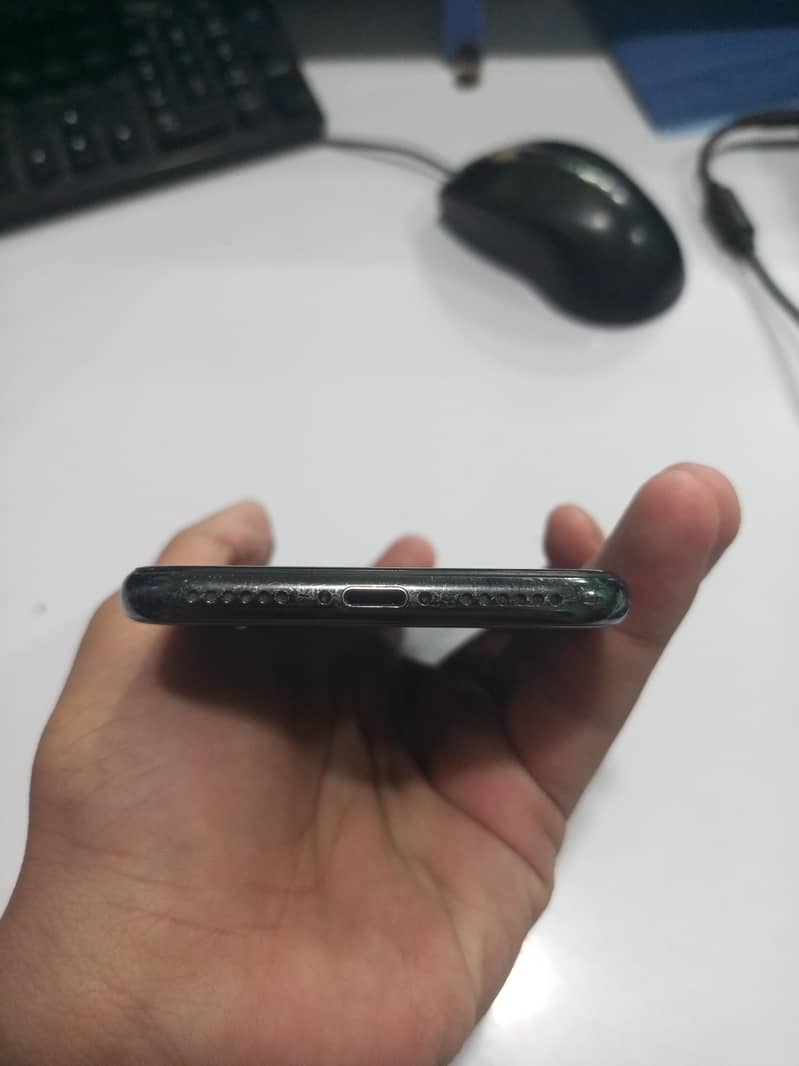iphone x 4