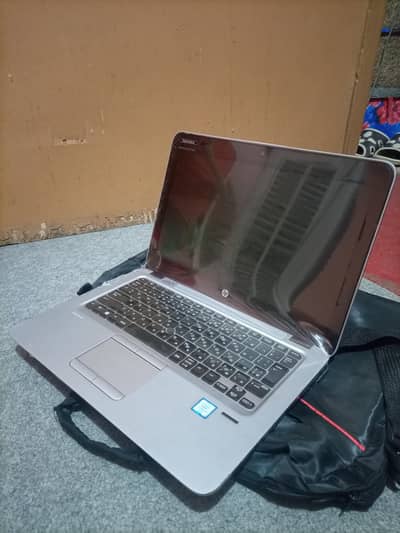 HP/Fingerprint/Backlit keyboard/Core i5/6th Gen/4GB RAM-128GB SSD/Sale