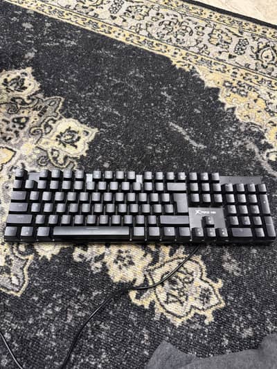 Xtrike Me full Size Keyboard
