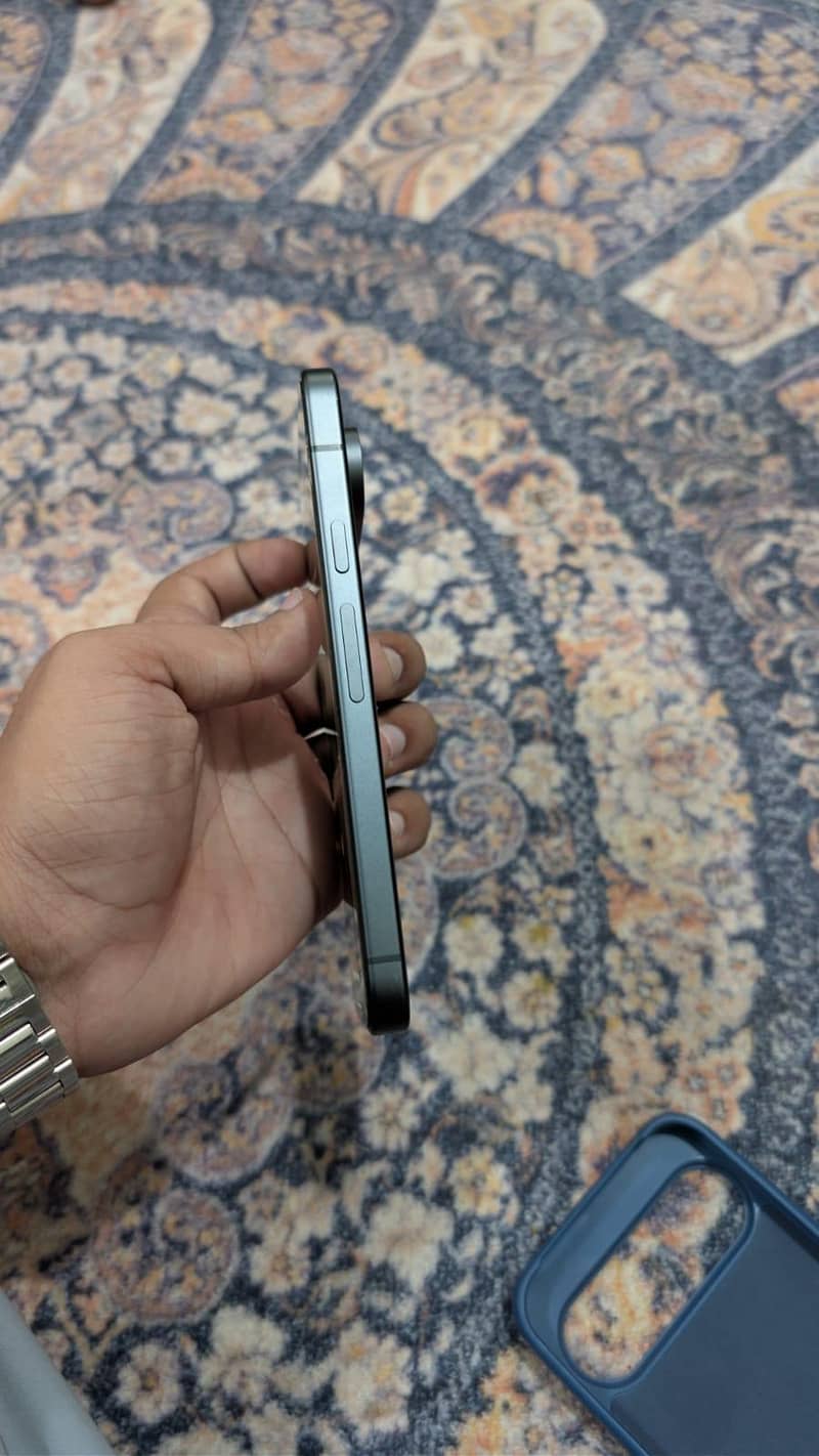 Google Pixel 9 3