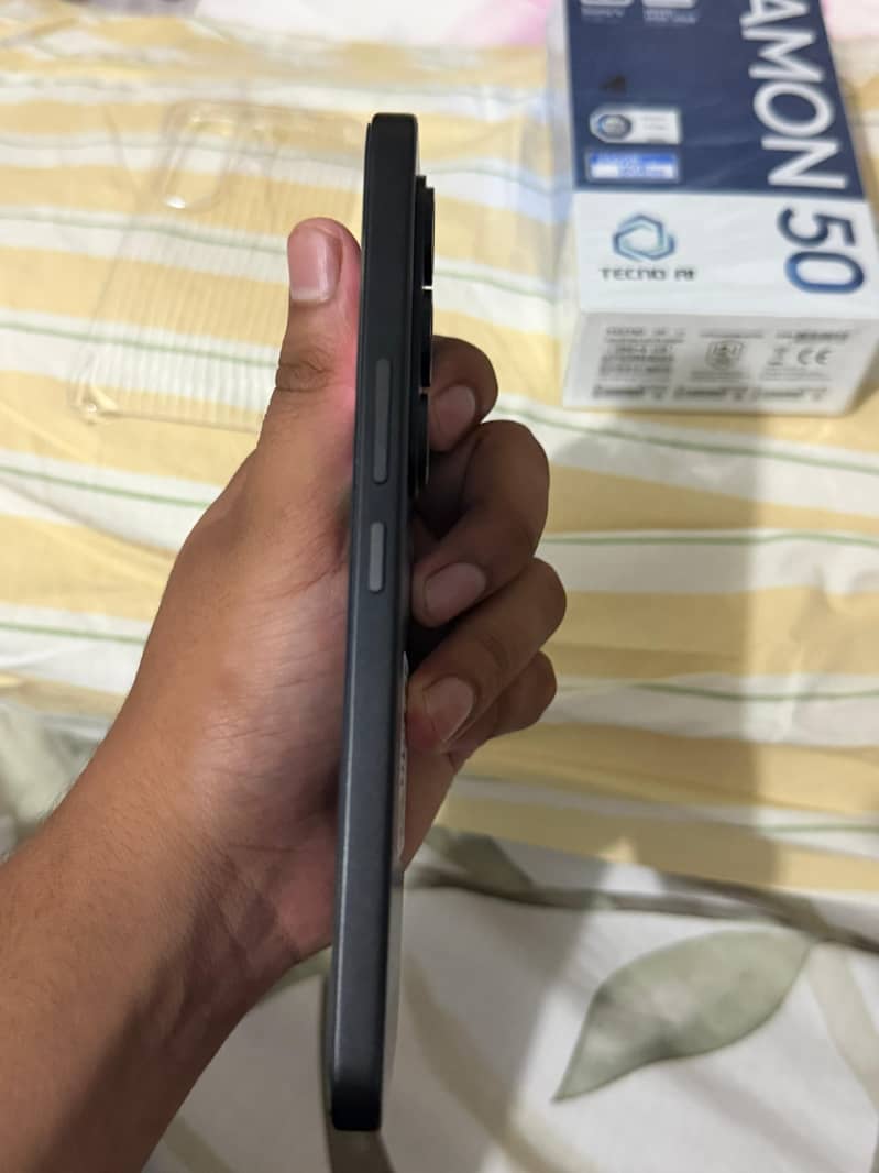 Tecno Camon50 2