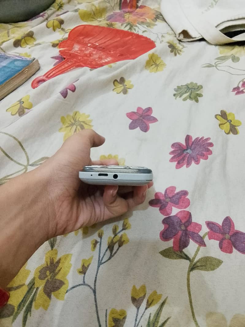 colour silver 5