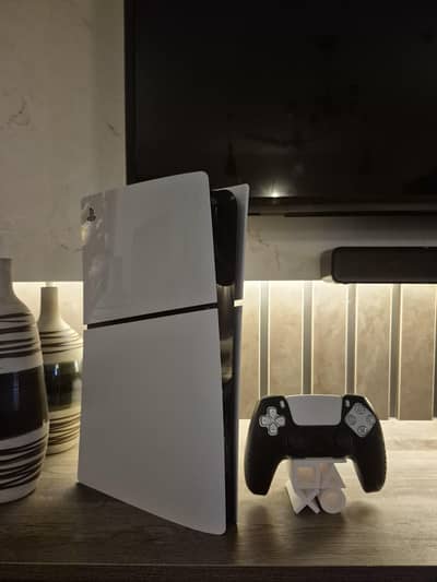 Playstation 5 Slim Edition + PS Plus