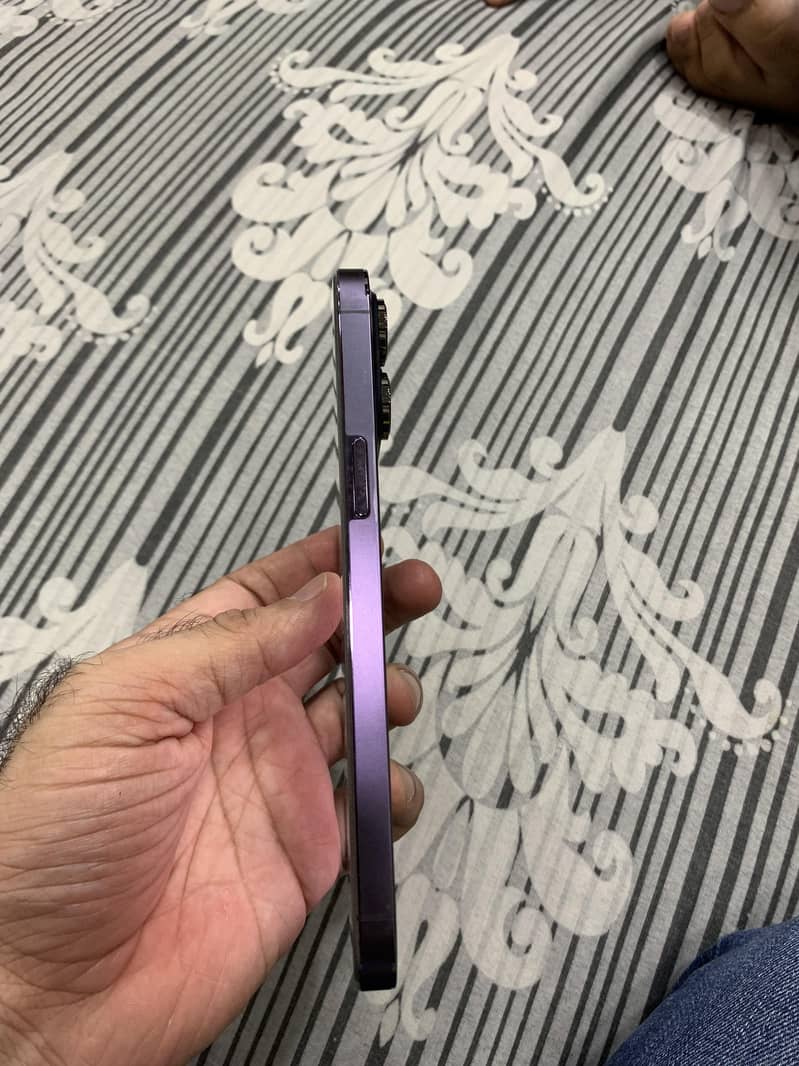 Apple iPhone 14 Pro Max 5