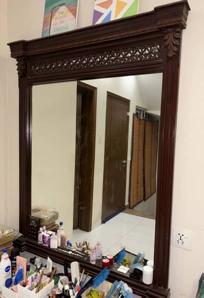 Dressing table and Mirror for sale
