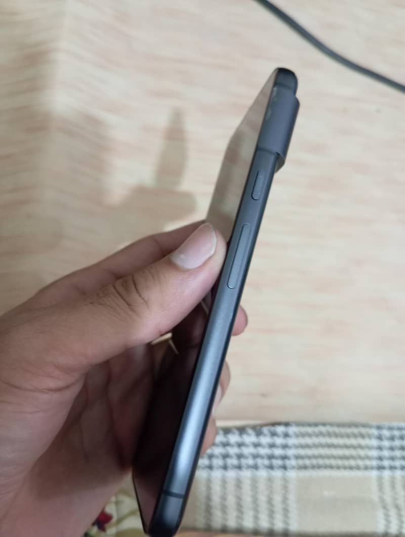 Google Pixel 8 2