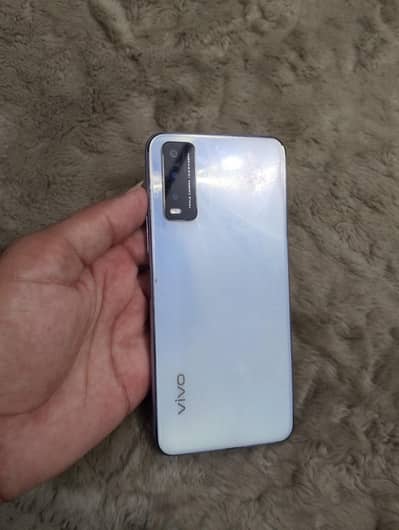 Vivo Y21