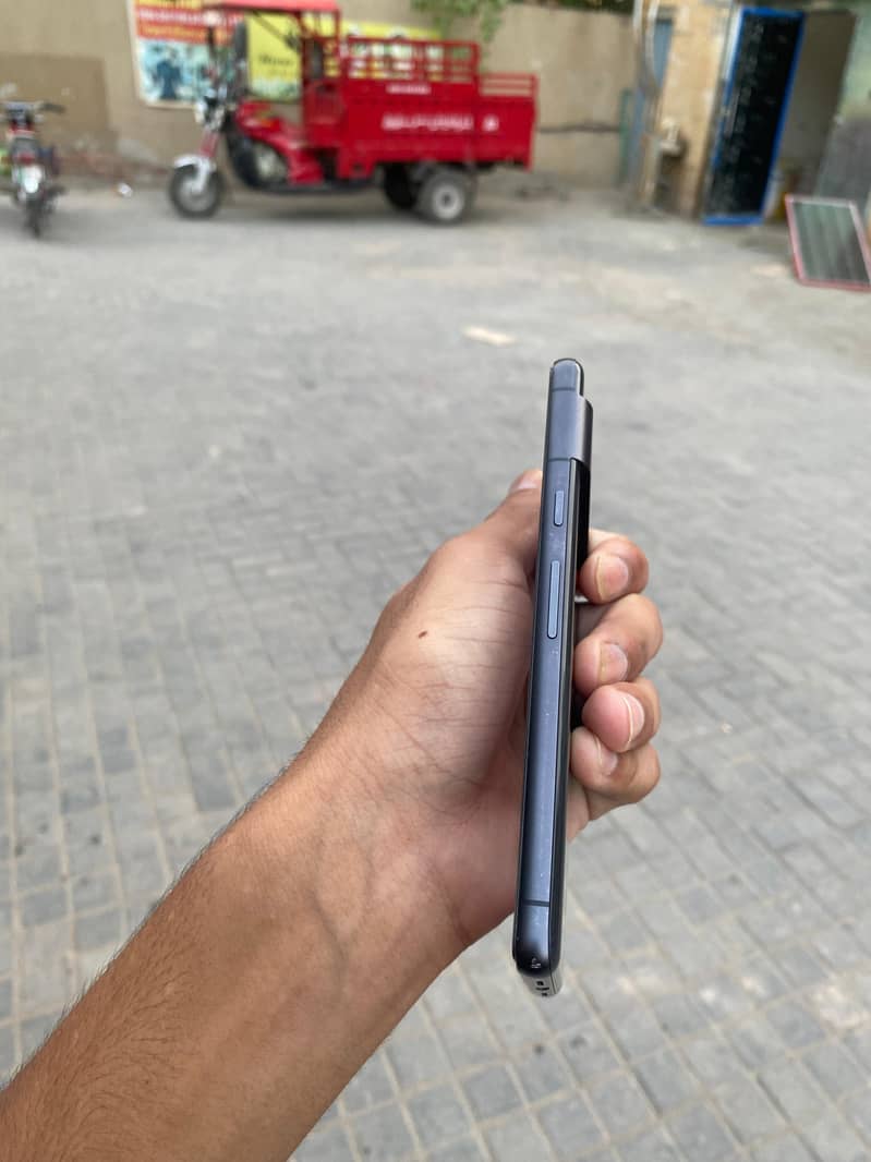 Google Pixel 7 5