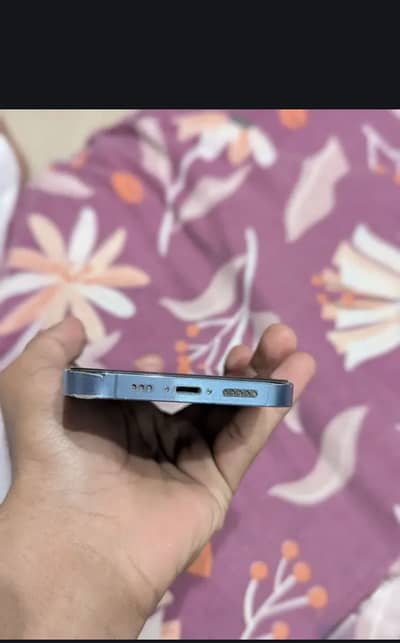 Apple iPhone 13 Pro jv