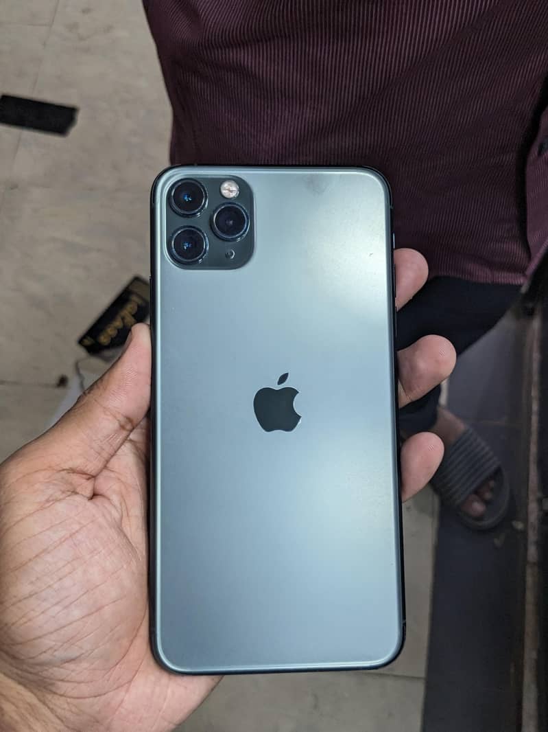 Apple iPhone 11 Pro Max 5