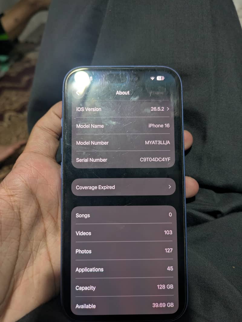 Apple iPhone 16 1