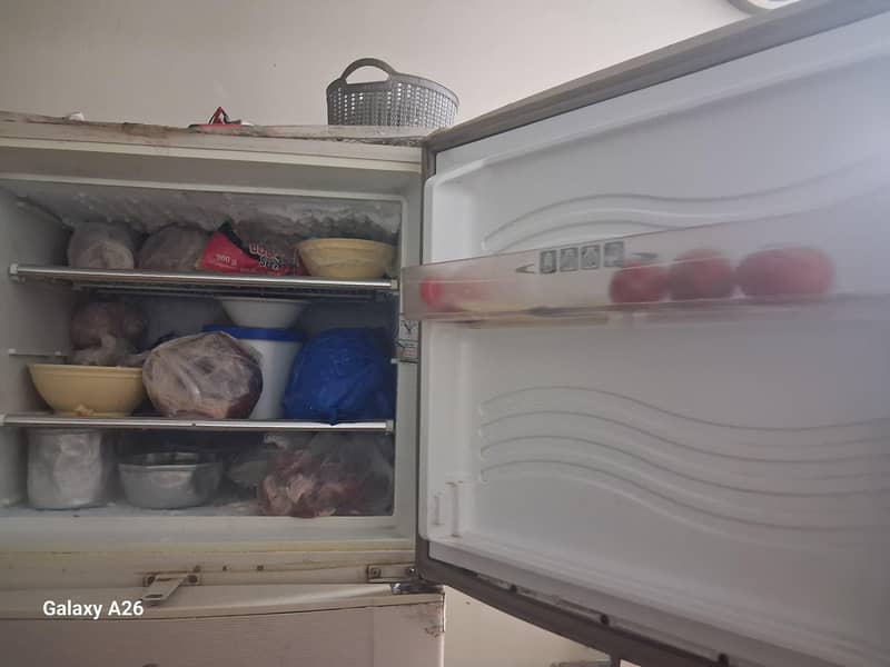 dawlance fridge 1