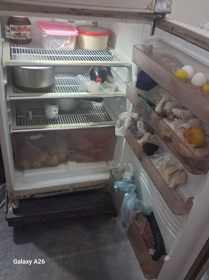 dawlance fridge 2