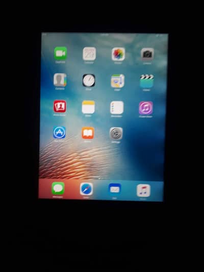 Apple iPad 2nd generation - 16GB - Best for kids