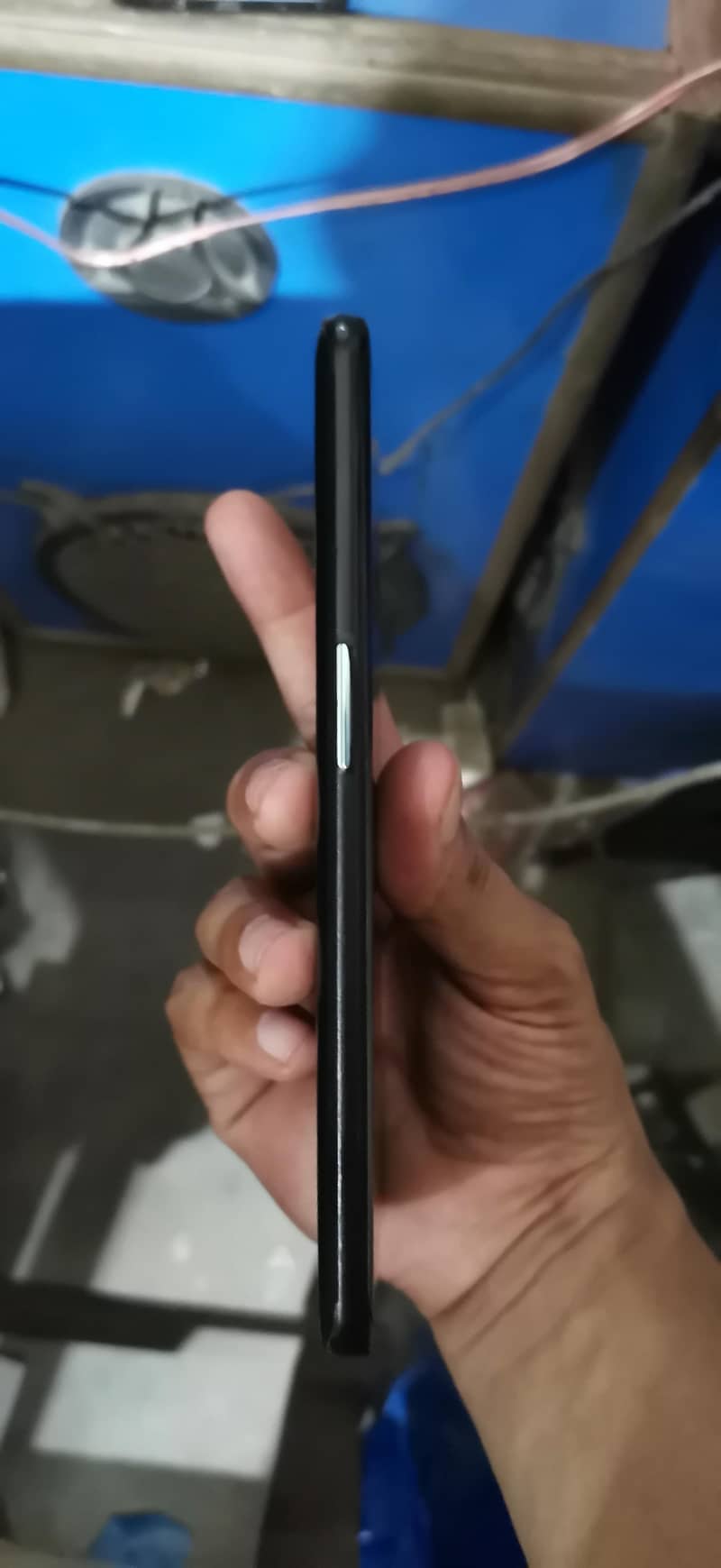One Plus 10 Pro 4