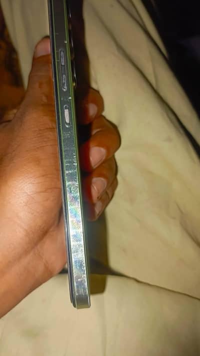 Vivo Y100