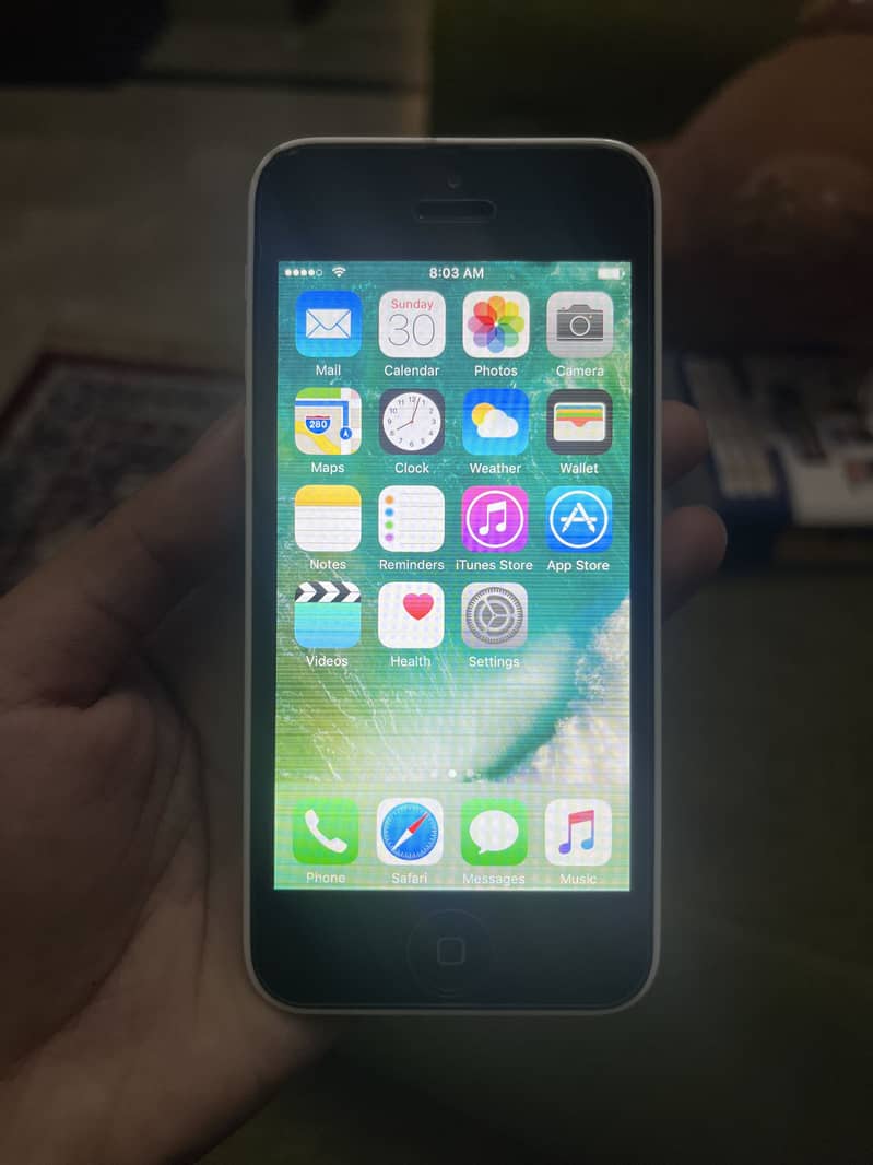 Apple iPhone 5c 0