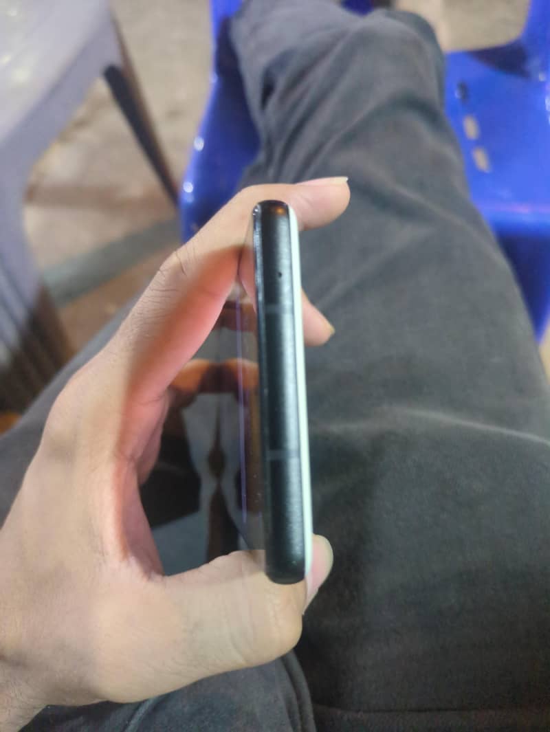 Google Pixel 6a 4